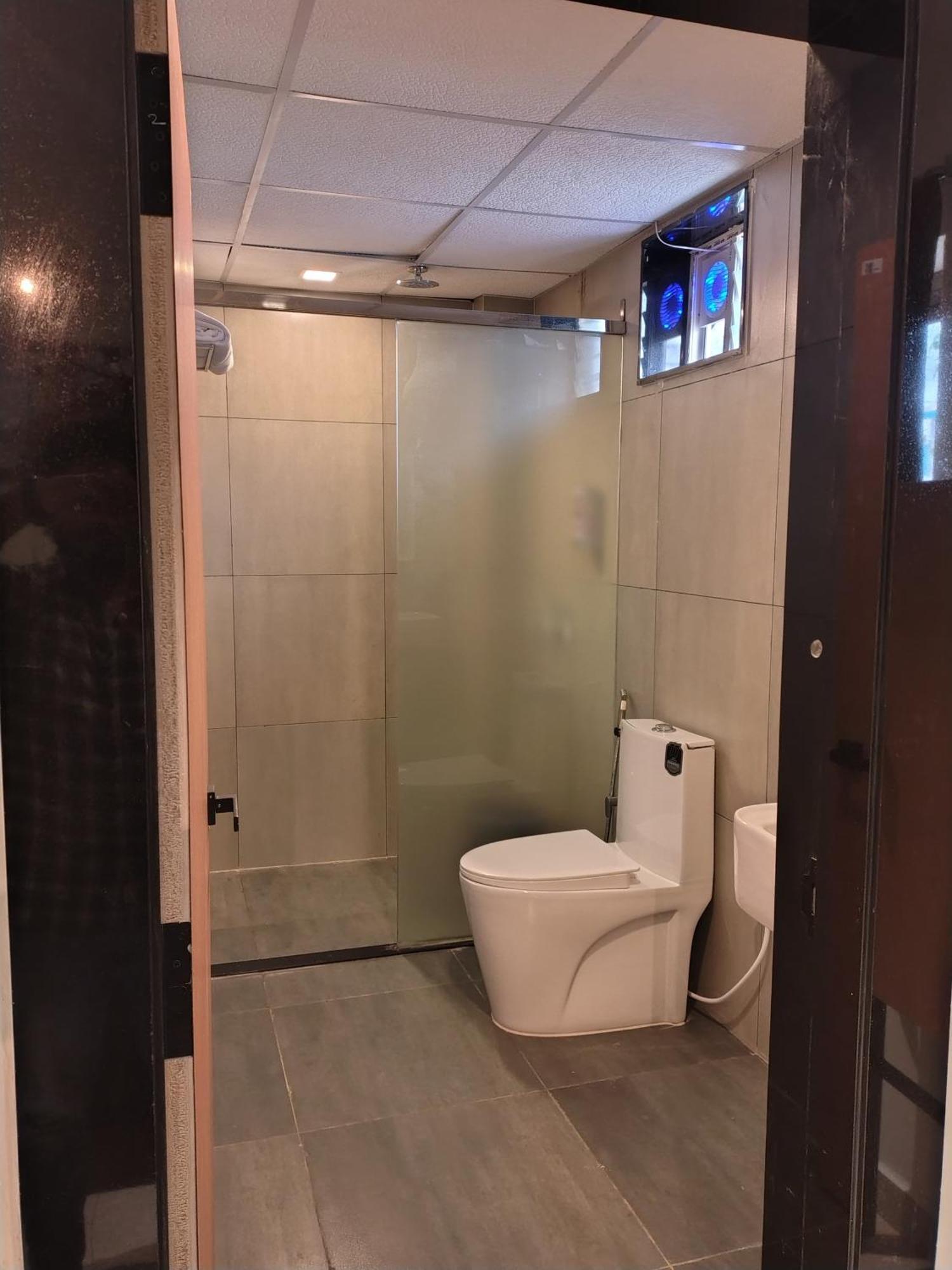 Hotel Blueearth Vizianagaram Экстерьер фото