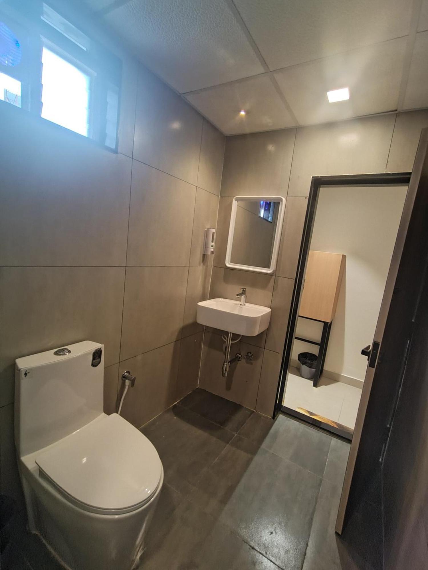 Hotel Blueearth Vizianagaram Экстерьер фото