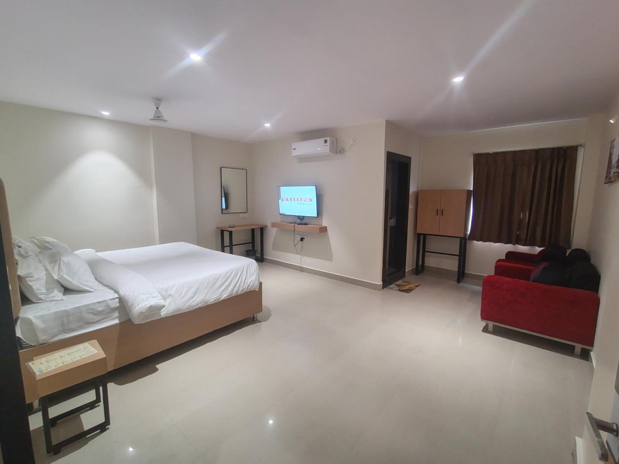 Hotel Blueearth Vizianagaram Экстерьер фото